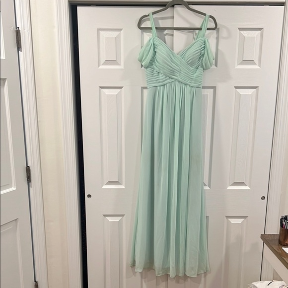 Mint Green bridemaids gown - Picture 1 of 4